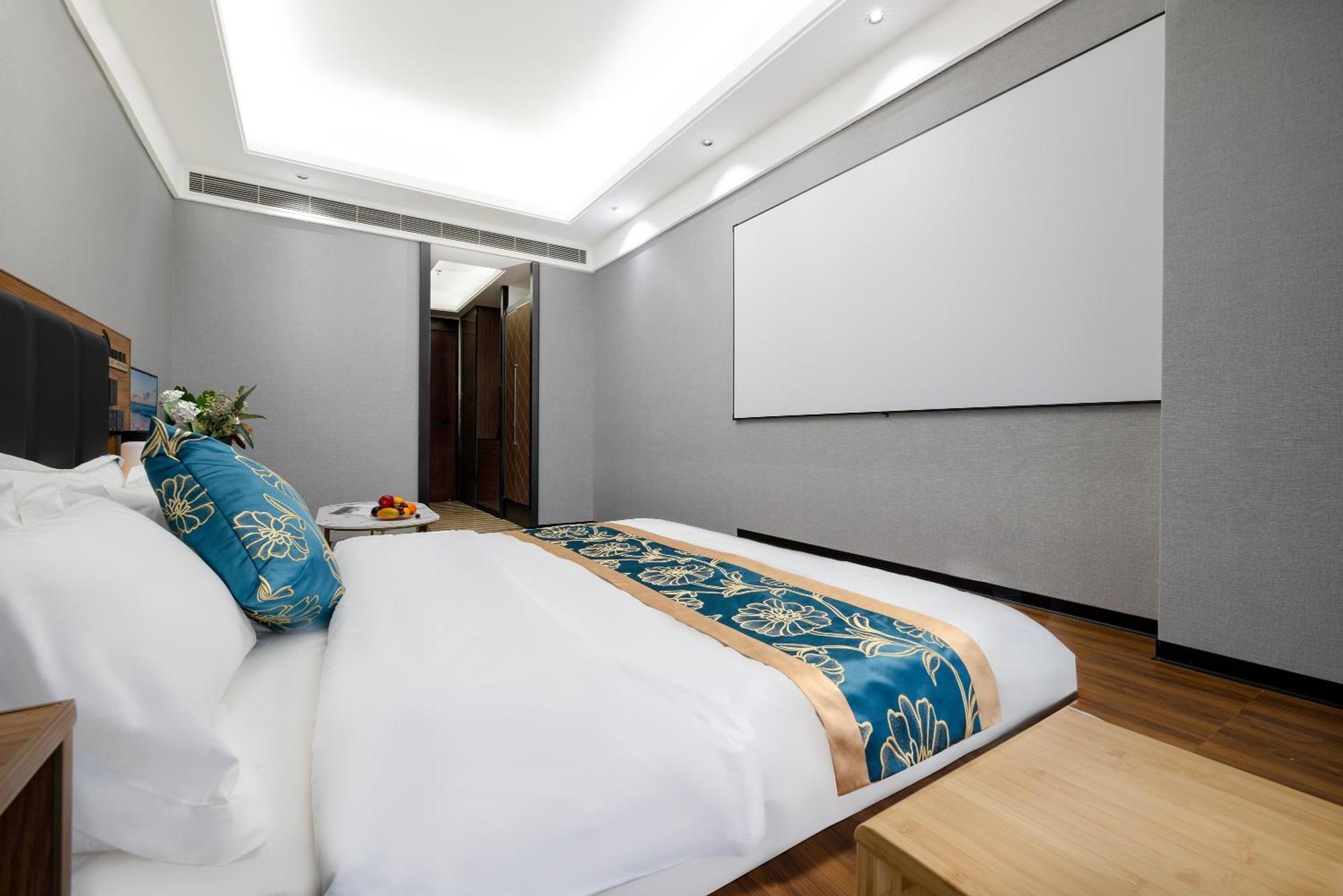 Xingyin Cloudy Hotel Guangzhou Changgang Subway Station - Free Shuttle Bus To Canton Fair Complex During Canton Fair Period Exterior photo